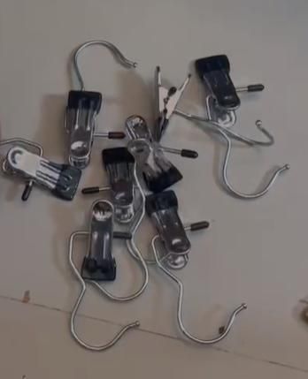 Laundry Hook Boot Hanging Hold Clips Pack of 20